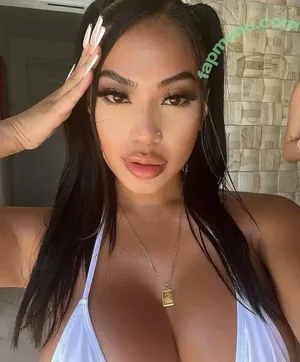 Overitabby nude photo #0228