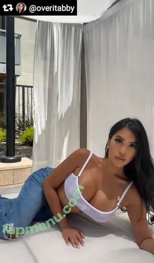 Overitabby nude photo #0243