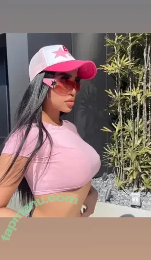 Overitabby nude photo #0250