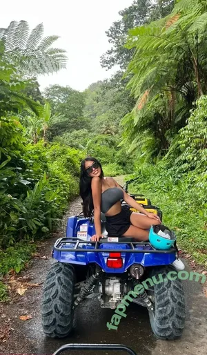 Overitabby nude photo #0260