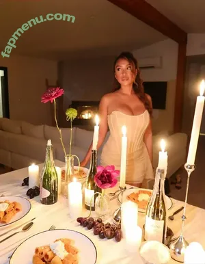 Overitabby nude photo #0273