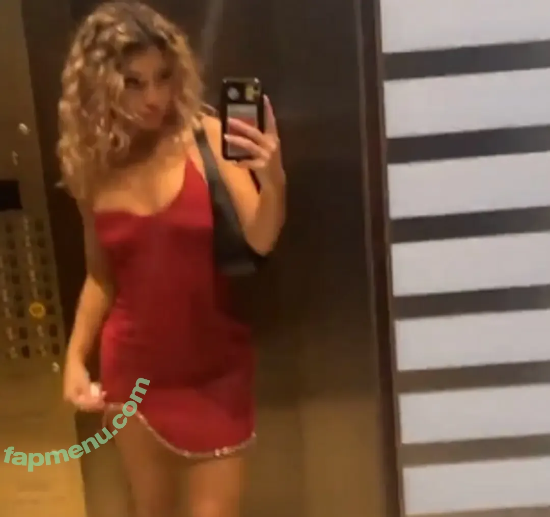 Overtime Meg nude photo #0003 (Overtime Meg)