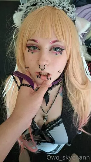 owo_skychann / unicatfinn nude photo #0005