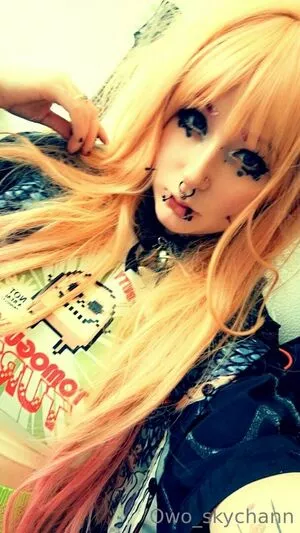 owo_skychann / unicatfinn nude photo #0013