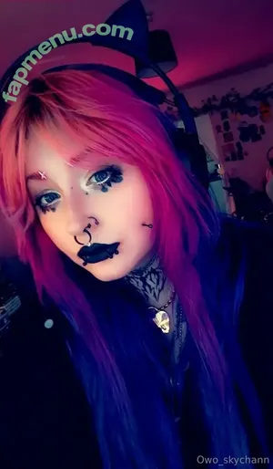 owo_skychann / unicatfinn nude photo #0051