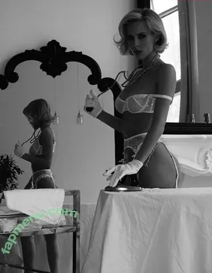 Oxana Streltsova / oxanastreltsova nude photo #0223