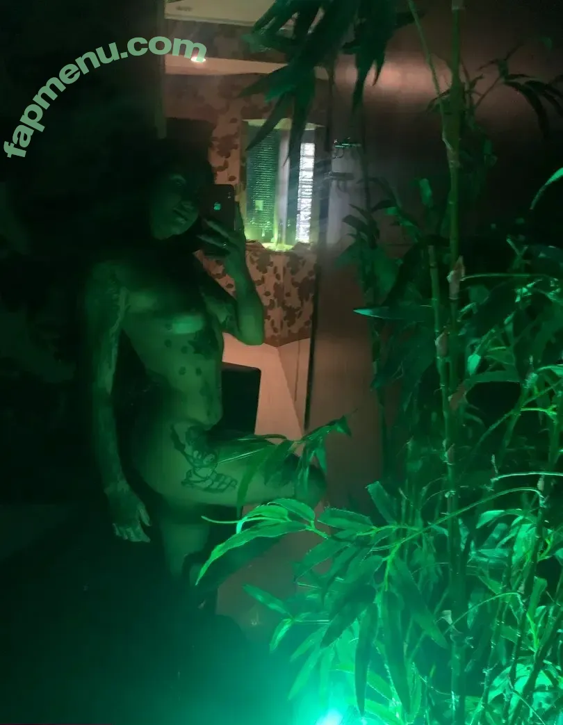 OxeYa nude photo #0042 (oxeya_ / rheyasbody)