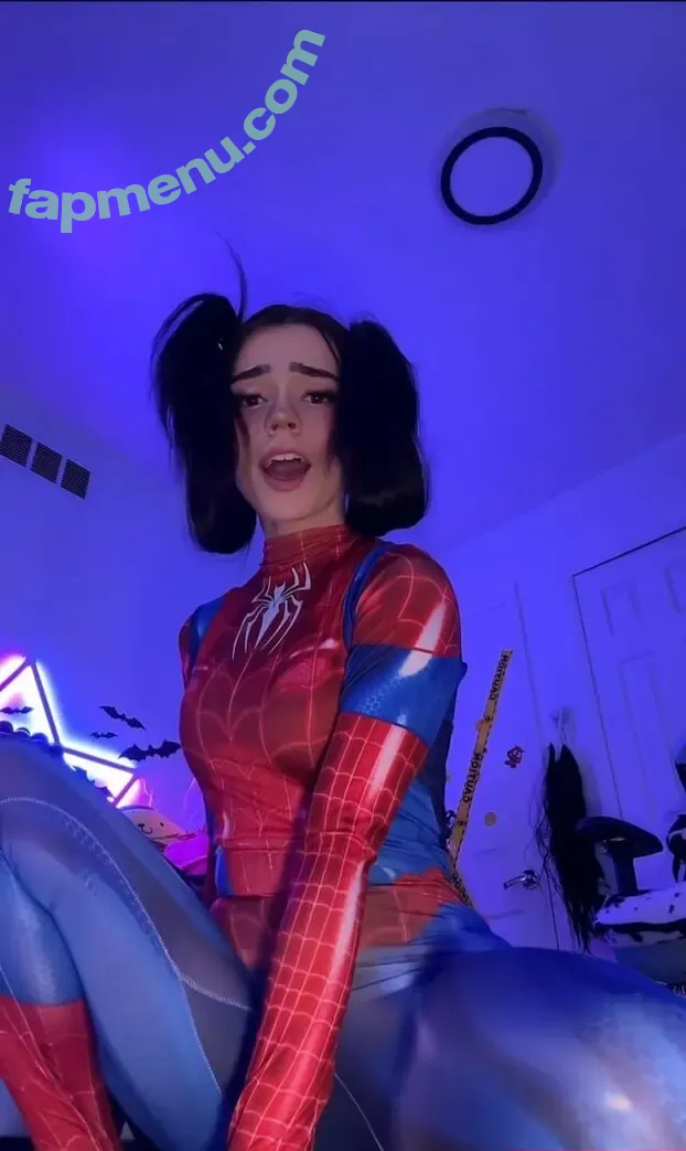 Oxythoughtin nude photo #0082 (Avivasofia / Misopacketbae)