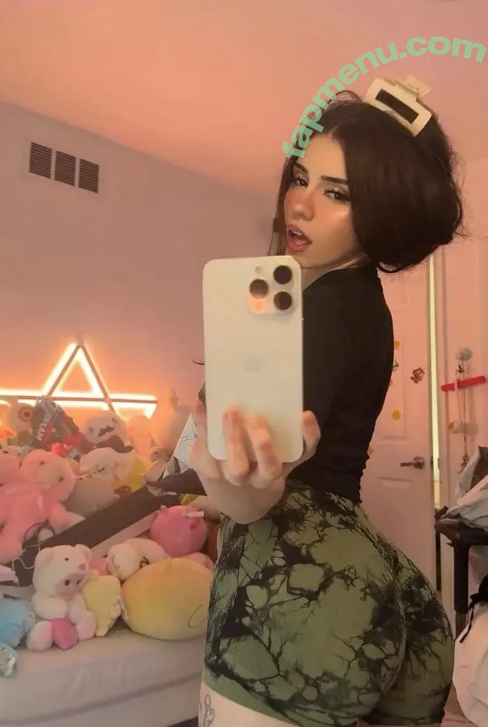 Oxythoughtin nude photo #0002 (Avivasofia / Misopacketbae)