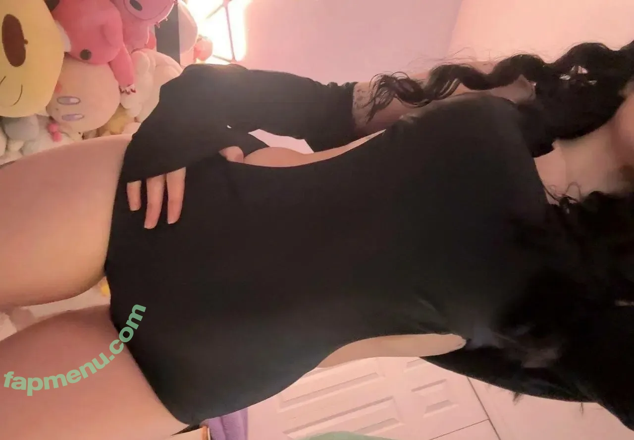 Oxythoughtin nude photo #0002 (Avivasofia / Misopacketbae)