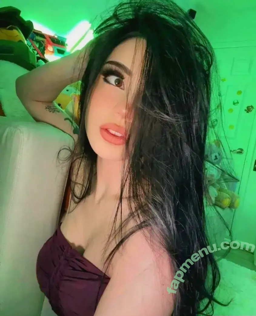Oxythoughtin nude photo #0008 (Avivasofia / Misopacketbae)