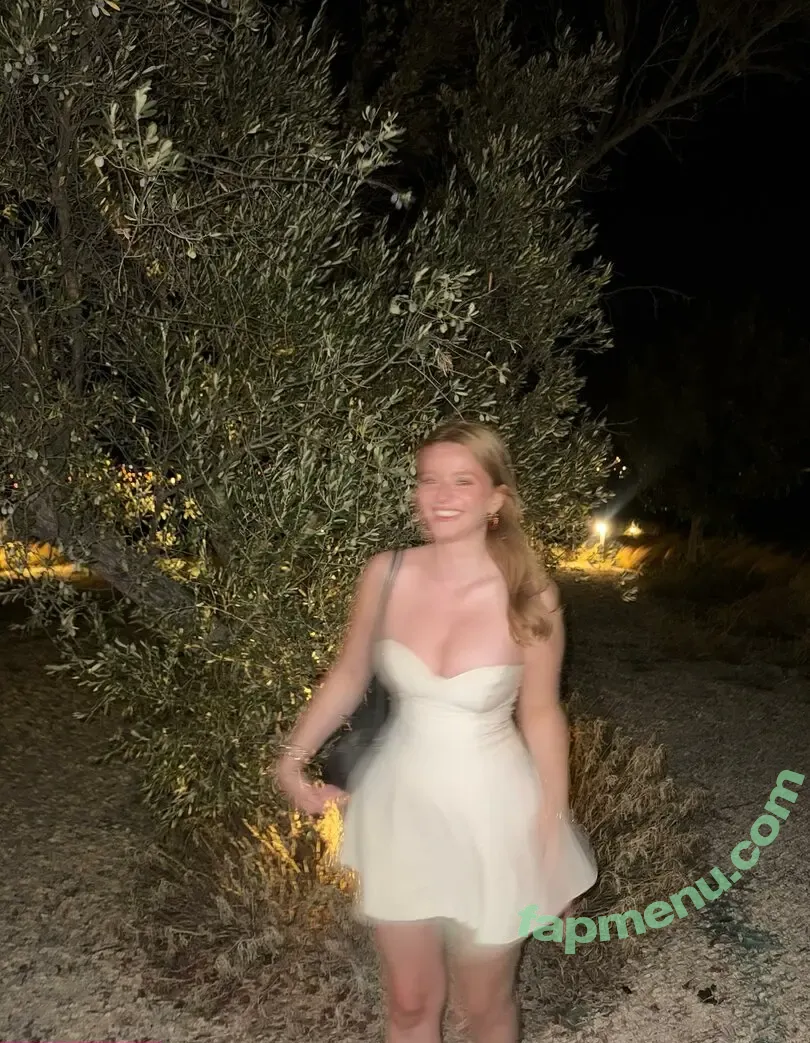 Oya Osmanağaoğlu nude photo #0012 (oyaosmanagaoglu)