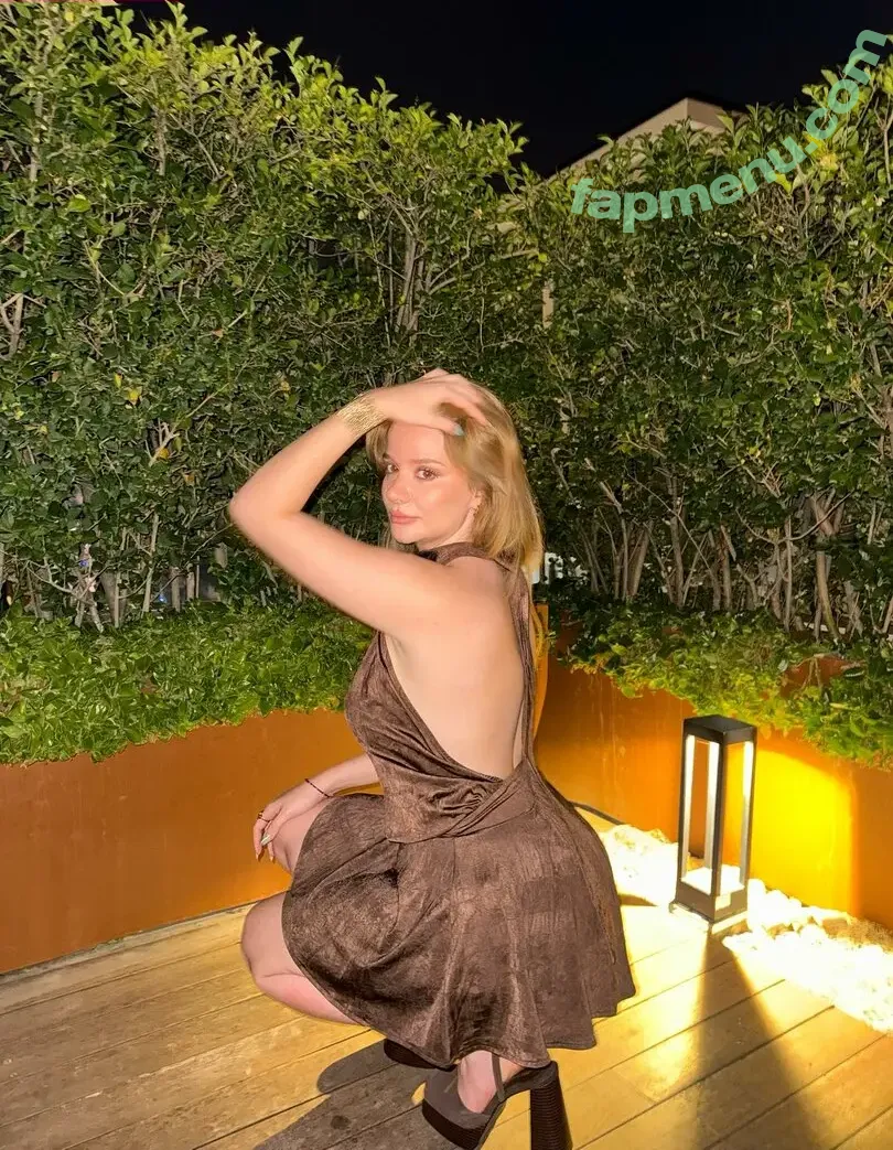 Oya Osmanağaoğlu nude photo #0030 (oyaosmanagaoglu)