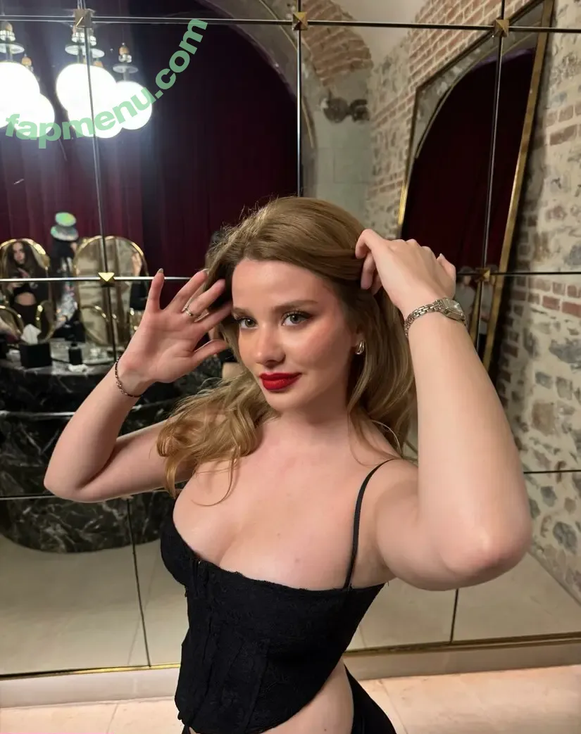 Oya Osmanağaoğlu nude photo #0039 (oyaosmanagaoglu)