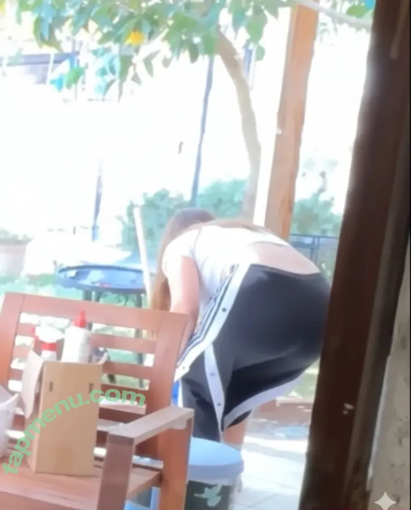 Özge Azunyan nude photo #0071 (ozgis)