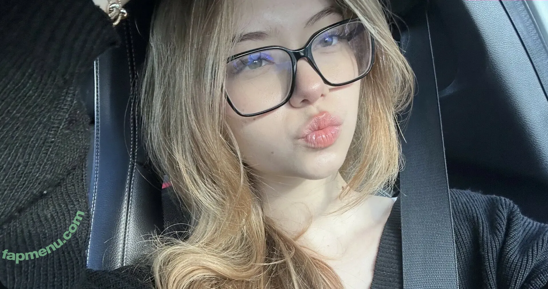 Ozguozkann nude photo #0005 (Özgü)