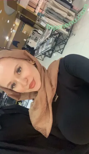 ozlemylzz / ozlemylzz34 nude photo #0051