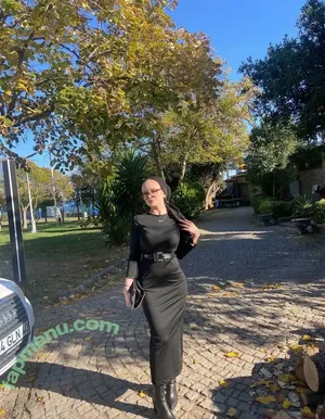 ozlemylzz / ozlemylzz34 nude photo #0072