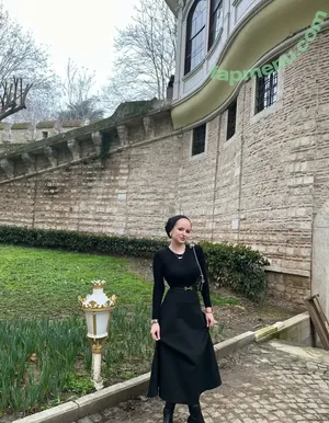 ozlemylzz / ozlemylzz34 nude photo #0076