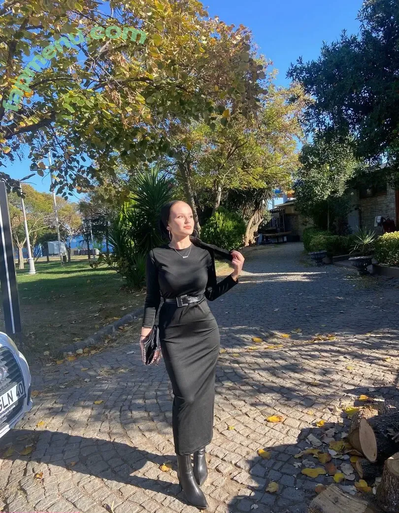 ozlemylzz nude photo #0070 (ozlemylzz34)