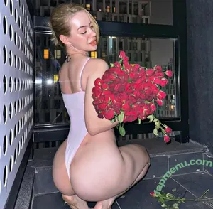  nude photo #0007