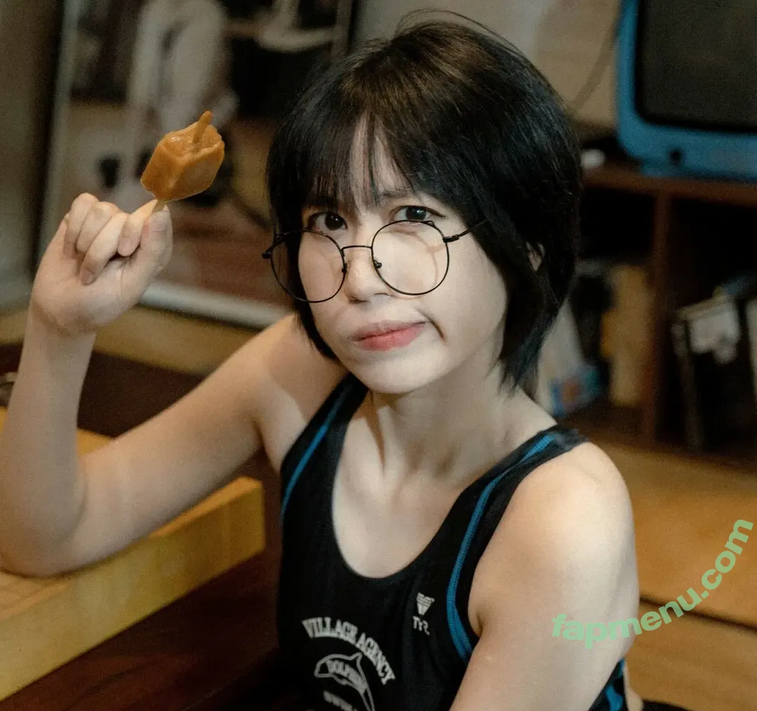 P_JenJub nude photo #0016 (P Jenjub)