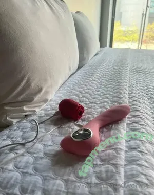 p0wergoddess / poggoddess nude photo #0011