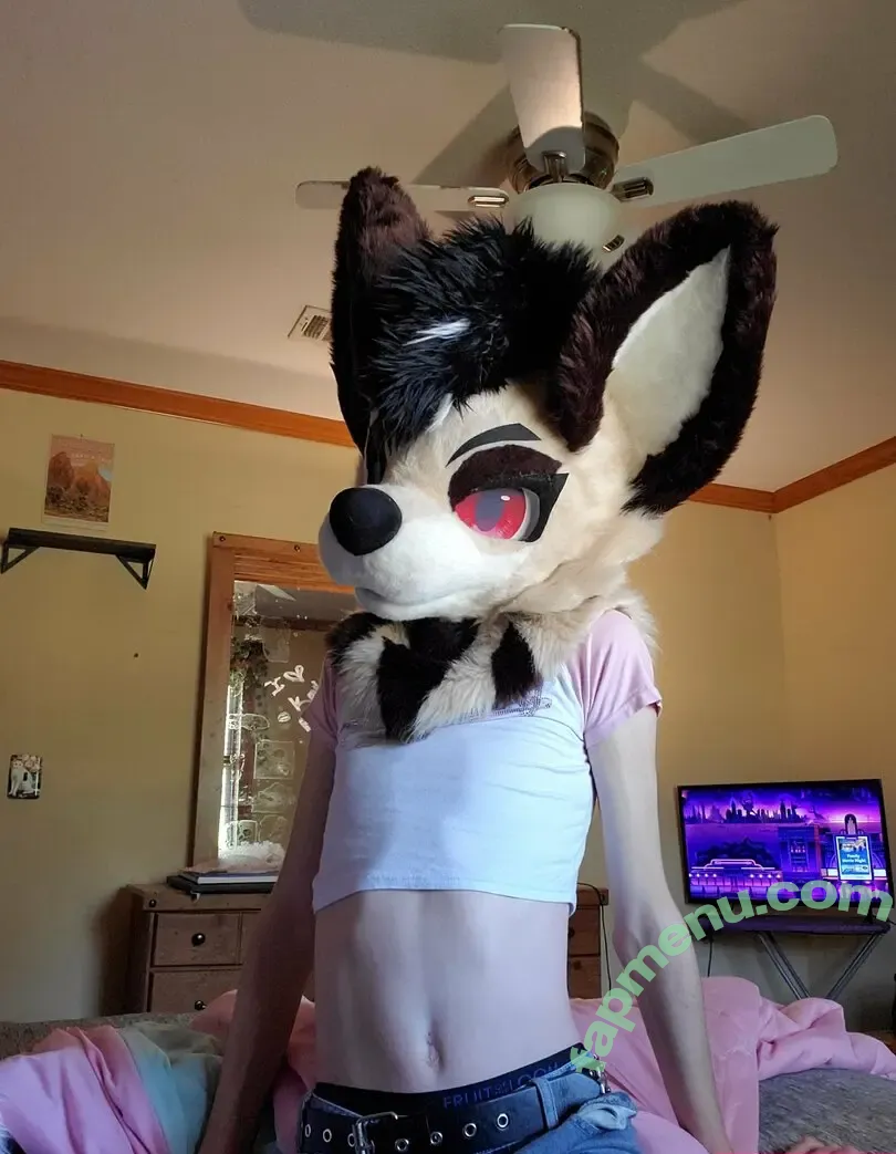 p4rtyboy nude photo #0002 (p4rtyboy)