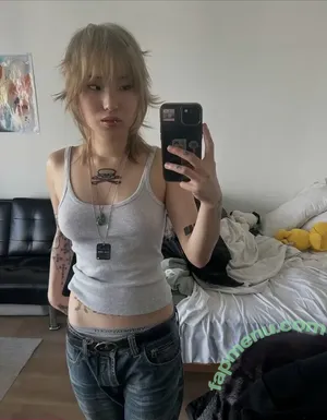 p6rvert / oggyuan / thepussyparty / yuyu nude photo #0078