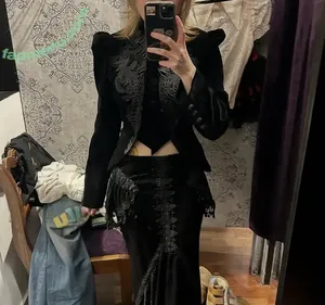 p6rvert / oggyuan / thepussyparty / yuyu nude photo #0083