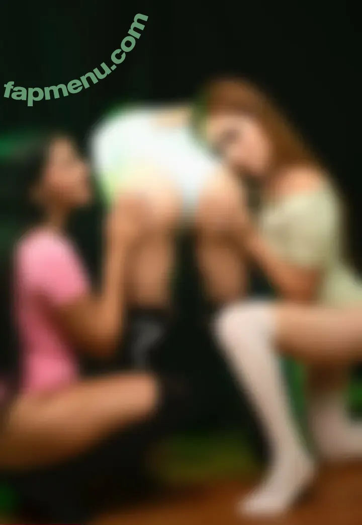 paarkiesita nude photo #0122 (PARKESI_TA / Parkesiitaa)