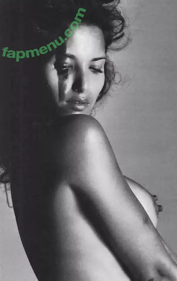 Padma Lakshmi nude photo #0050 (PadmaLakshmi)