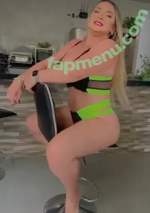 Padovanleticia nude photo #0101