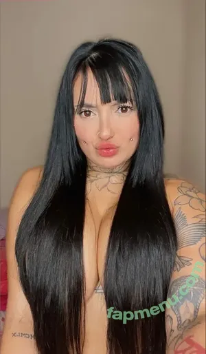  nude photo #0004