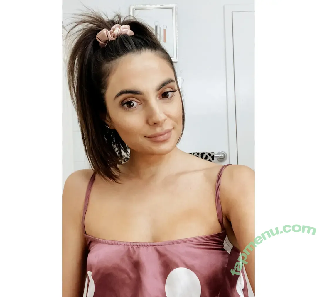 Paige Desorbo nude photo #0018 (Paige Desorbo)