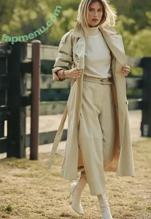 Paige Harper / paigeharper nude photo #0044