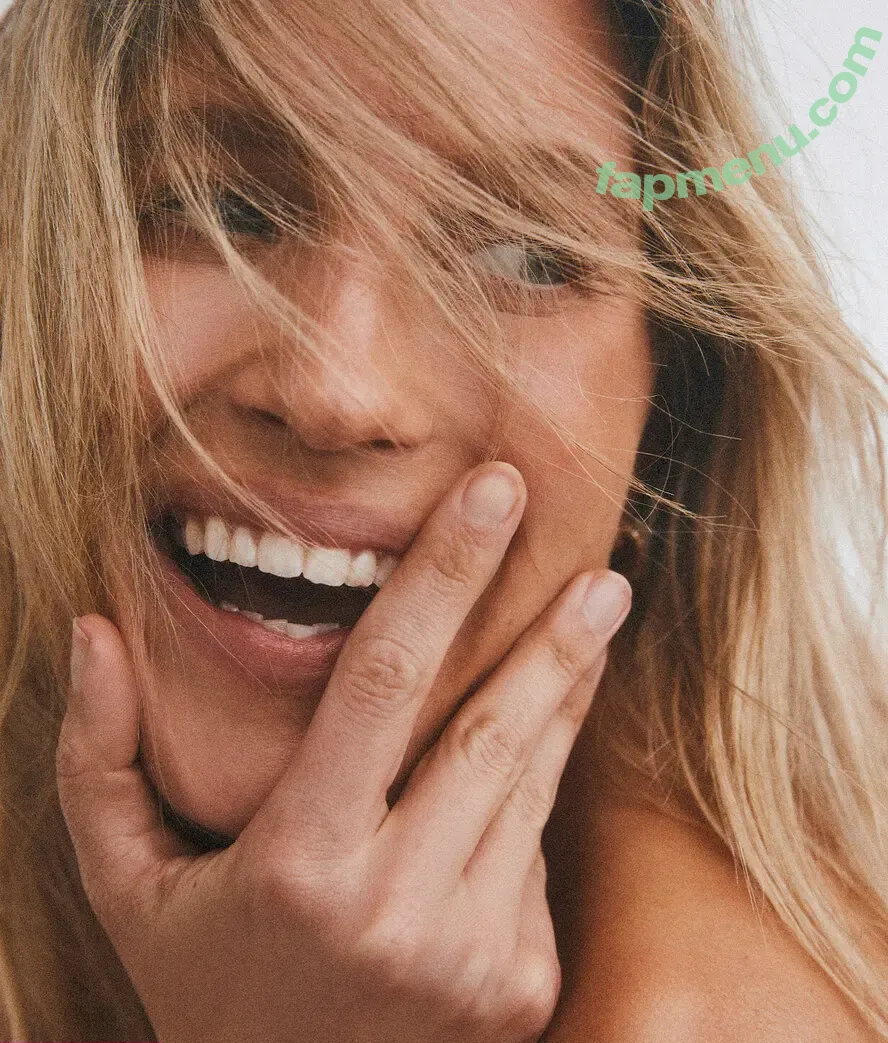 Paige Harper nude photo #0038 (paigeharper)