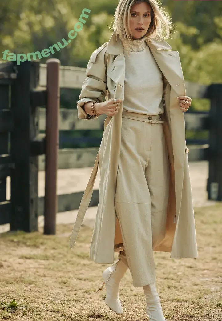 Paige Harper nude photo #0044 (paigeharper)