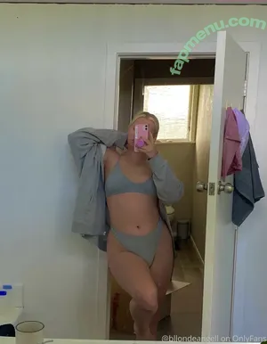 Paige Honey / _letpaigelive / bllondeangell / paigehoneyy nude photo #0022