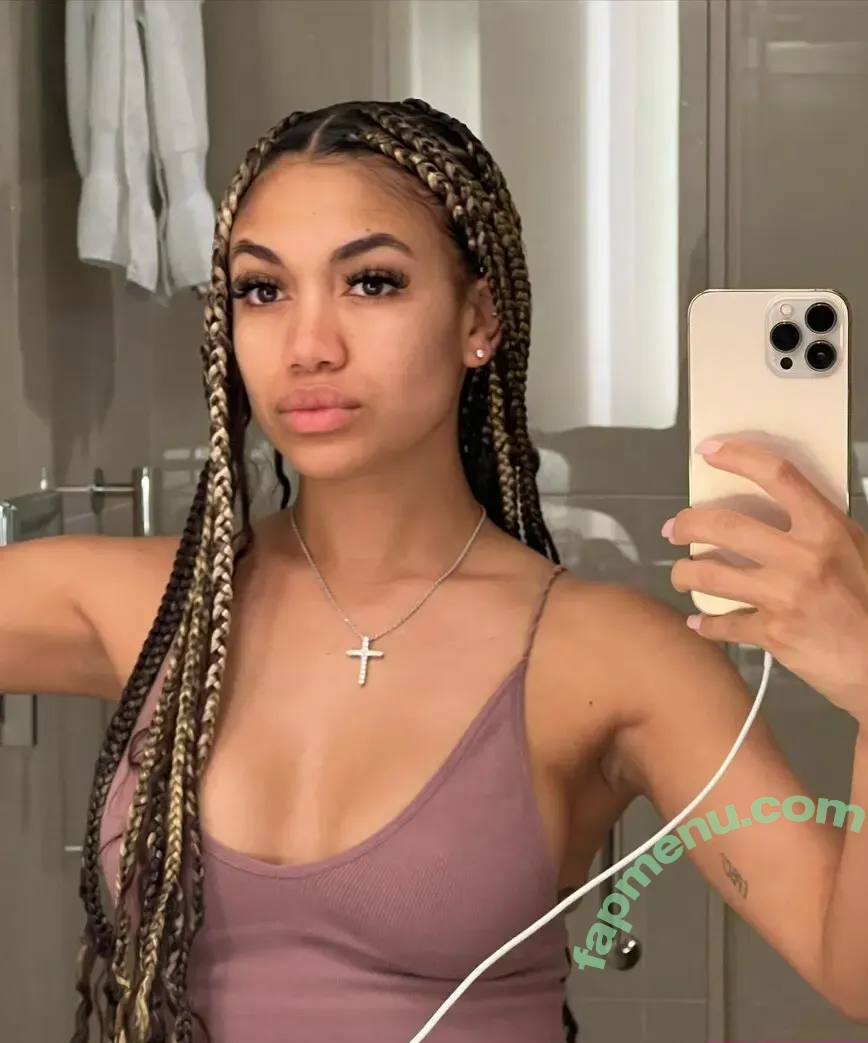 Paige Hurd nude photo #0043 (thugginn)