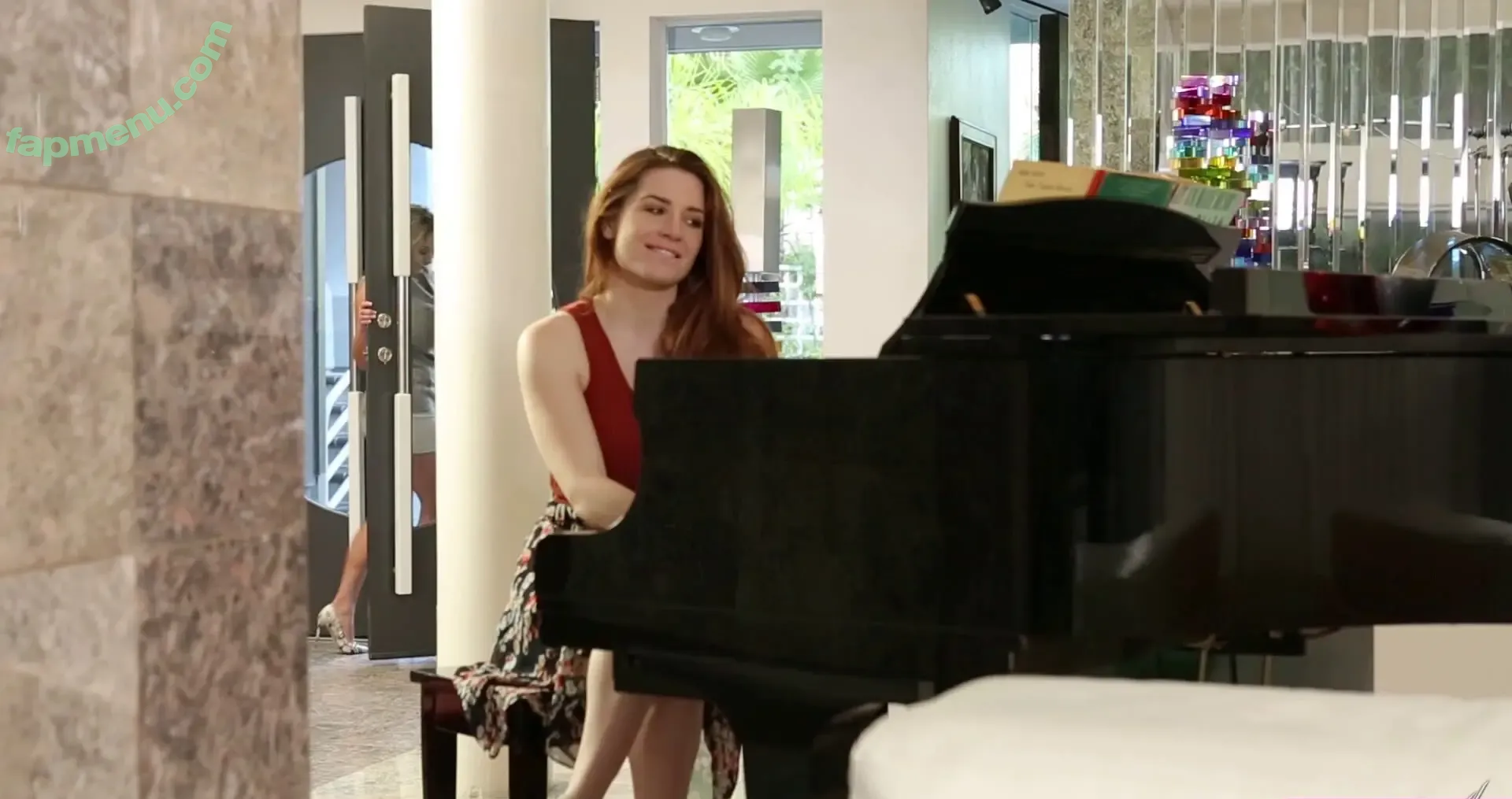 Paige Jennings nude photo #0016 (RHRPaige / RedHeadRedemption / Veronica Vain / iampaigej)