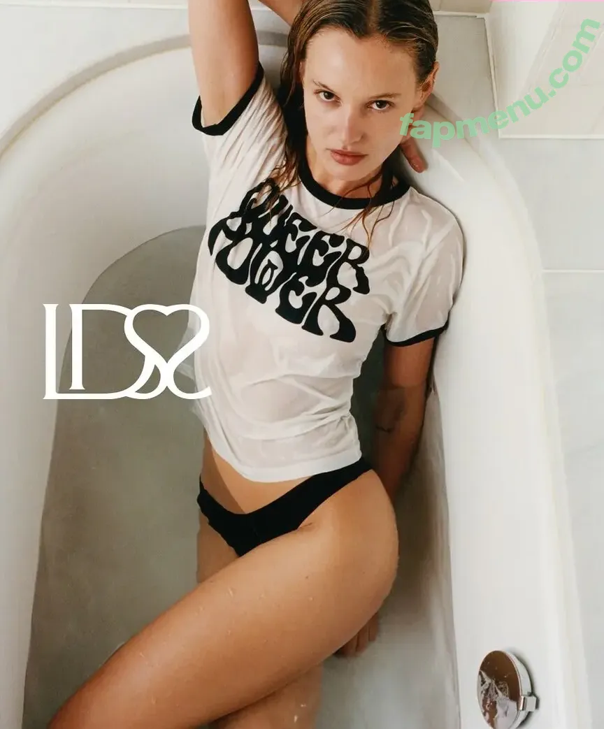 Paige Reifler nude photo #0055 (reiflerpaige)