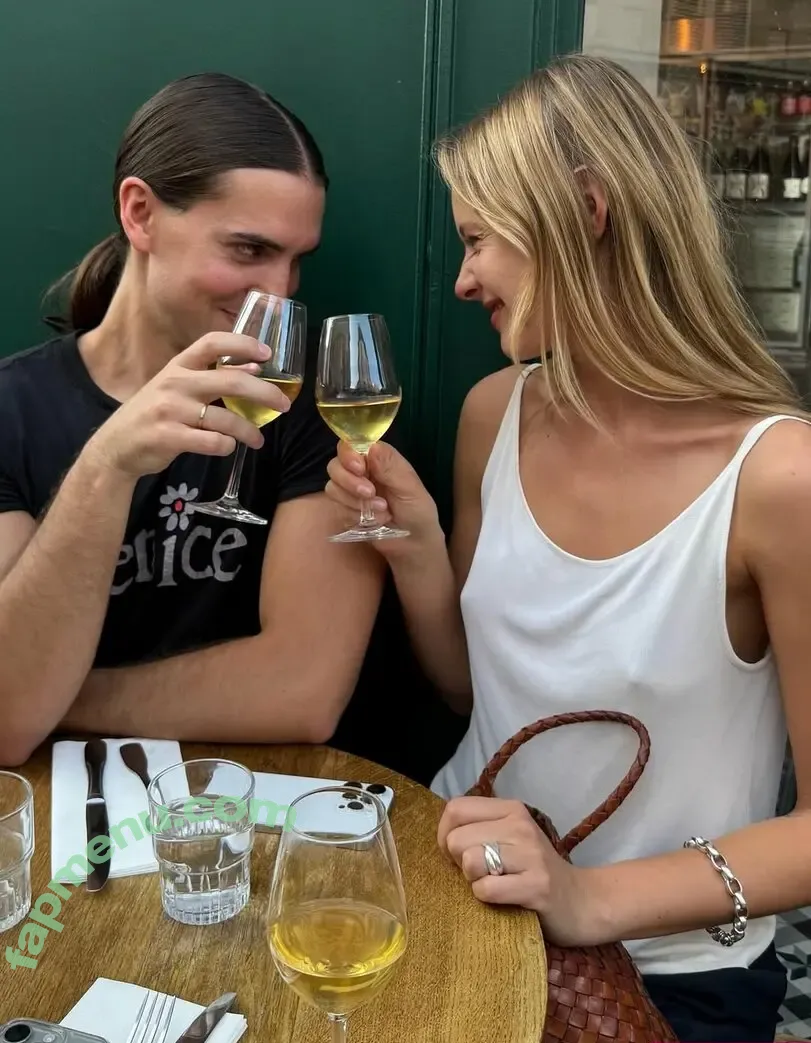 Paige Reifler nude photo #0060 (reiflerpaige)