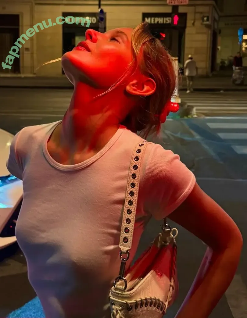 Paige Reifler nude photo #0070 (reiflerpaige)