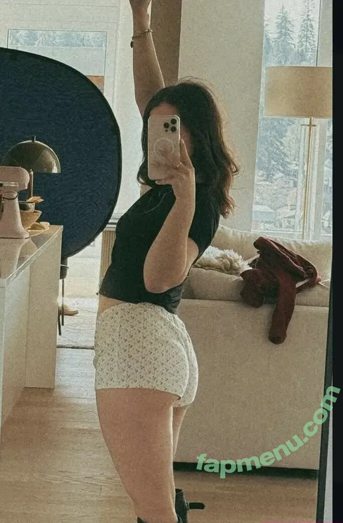Paige Spara nude photo #0023 (paigespara)