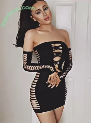  nude photo #0008