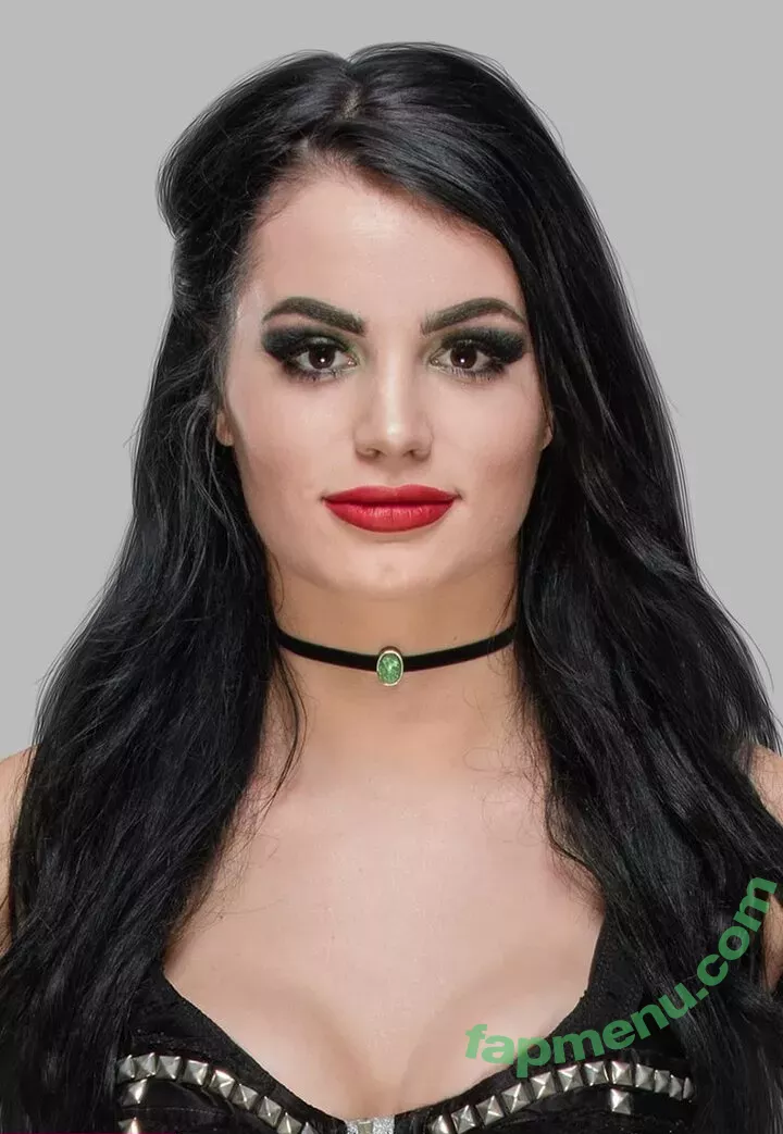 PaigeWWE nude photo #0044 (Saraya Bevis / realpaigewwe)