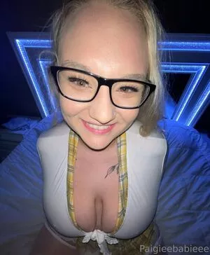 paigieebabieee / Paigieenicolee1 / paigieebabiee nude photo #0360