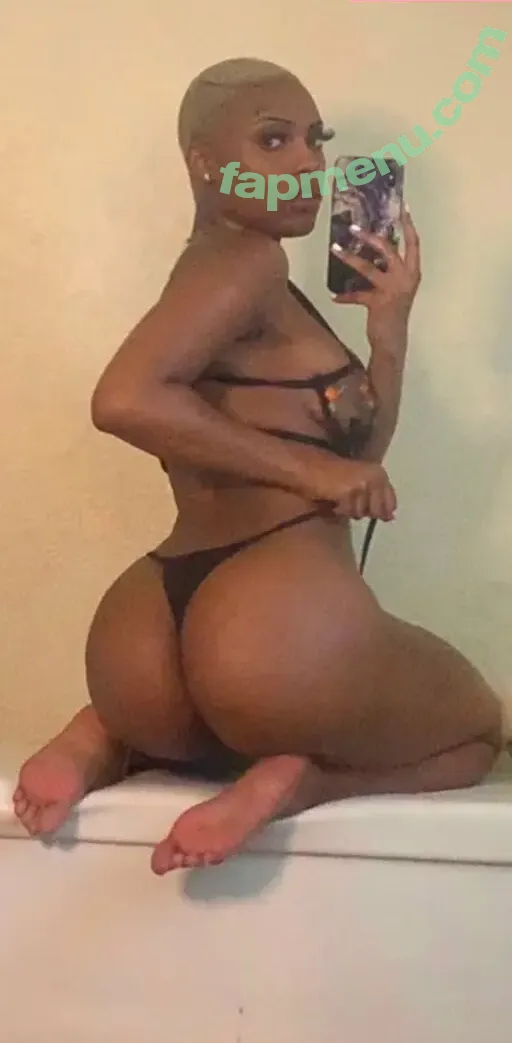 paiiigee nude photo #0005 (paiiigee)