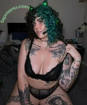 Painfullypoppunk / thepinkpurge nude photo #0014
